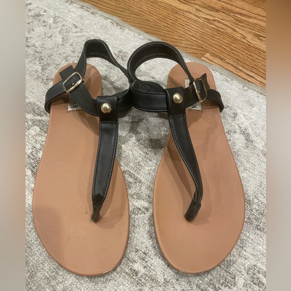 Steve Madden Sandals - Picture 1 of 3